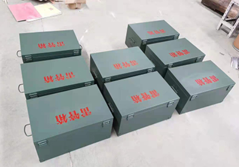 万州炸药箱和雷管箱一般是怎么存放的？